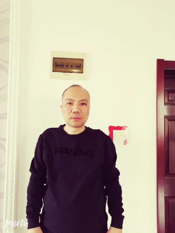 酒香四溢的第一张照片--廊坊相亲服务中心