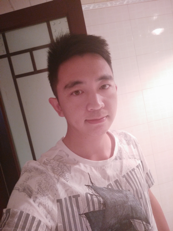 彭亮的第一张照片--廊坊相亲服务中心