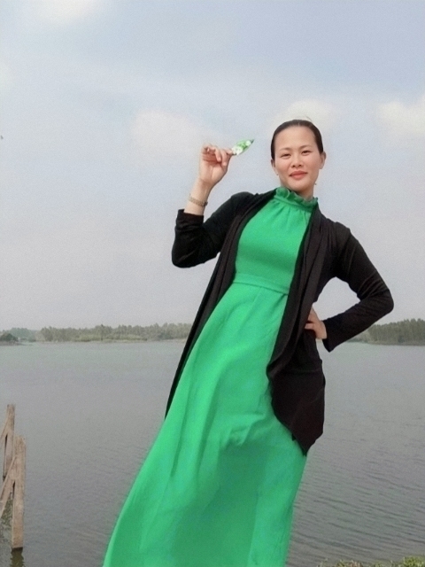 李梅的第二张照片--廊坊相亲服务中心