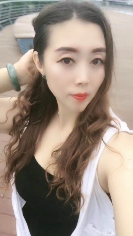 雨蝶的第三张照片--廊坊相亲服务中心