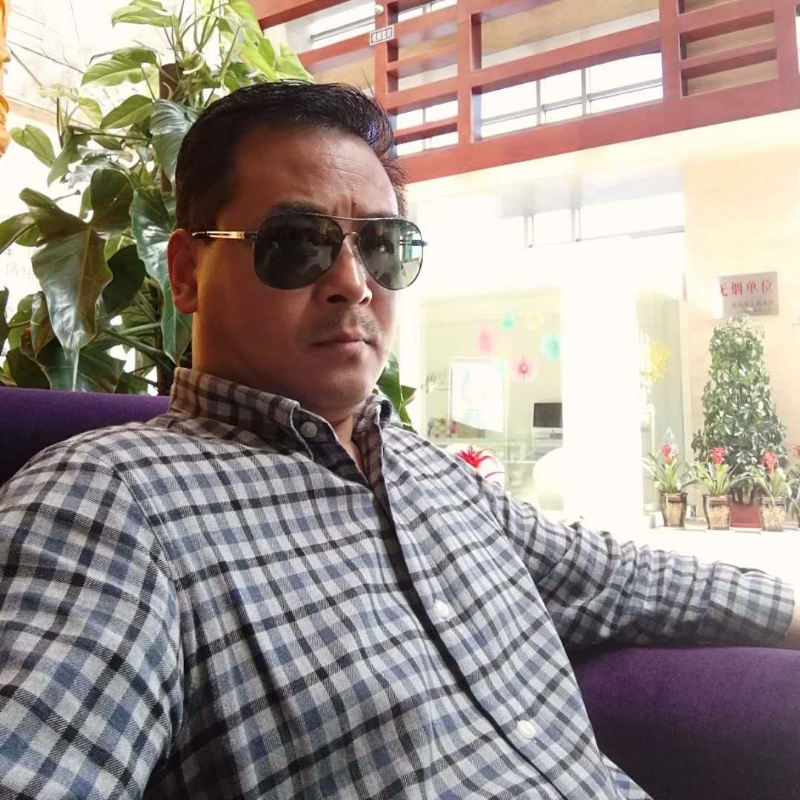 雪豹的第一张照片--廊坊相亲服务中心