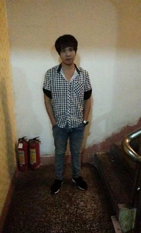 单身征婚的第一张照片--廊坊相亲服务中心