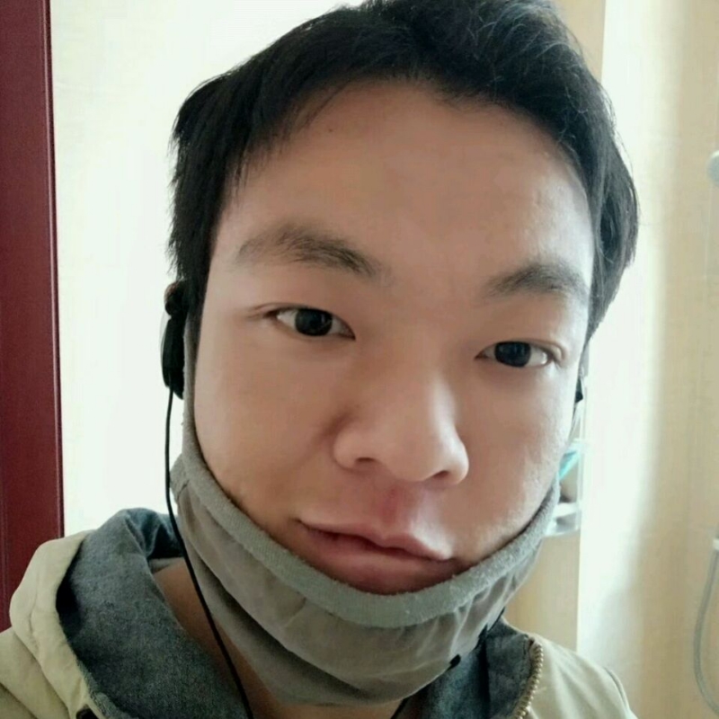 泡沫哭泣的第一张照片--廊坊相亲服务中心