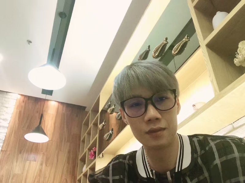 黄峰的第一张照片--廊坊相亲服务中心