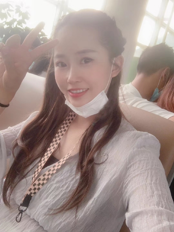 宁乙的第二张照片--廊坊相亲服务中心