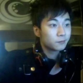 深夜人的第一张照片--廊坊相亲服务中心