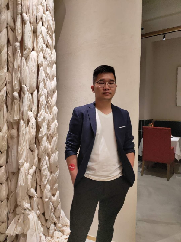 在路上的第二张照片--廊坊相亲服务中心