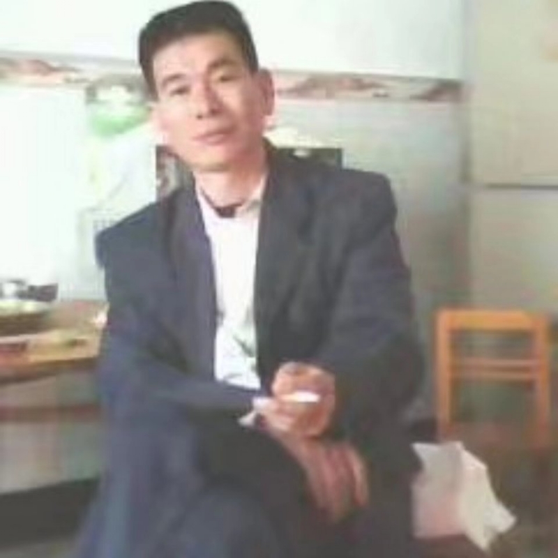 阳光照耀的第一张照片--廊坊相亲服务中心