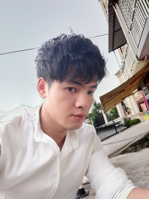 幕后老板的第二张照片--廊坊相亲服务中心