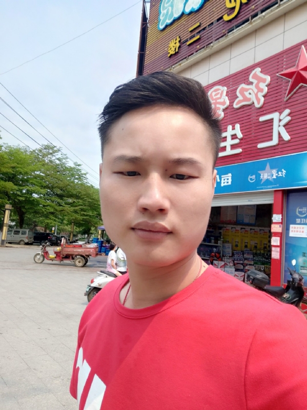 刘振军的第一张照片--廊坊相亲服务中心