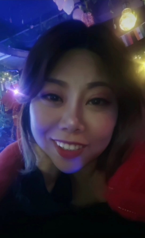 收快递的费仙女的第一张照片--廊坊相亲服务中心