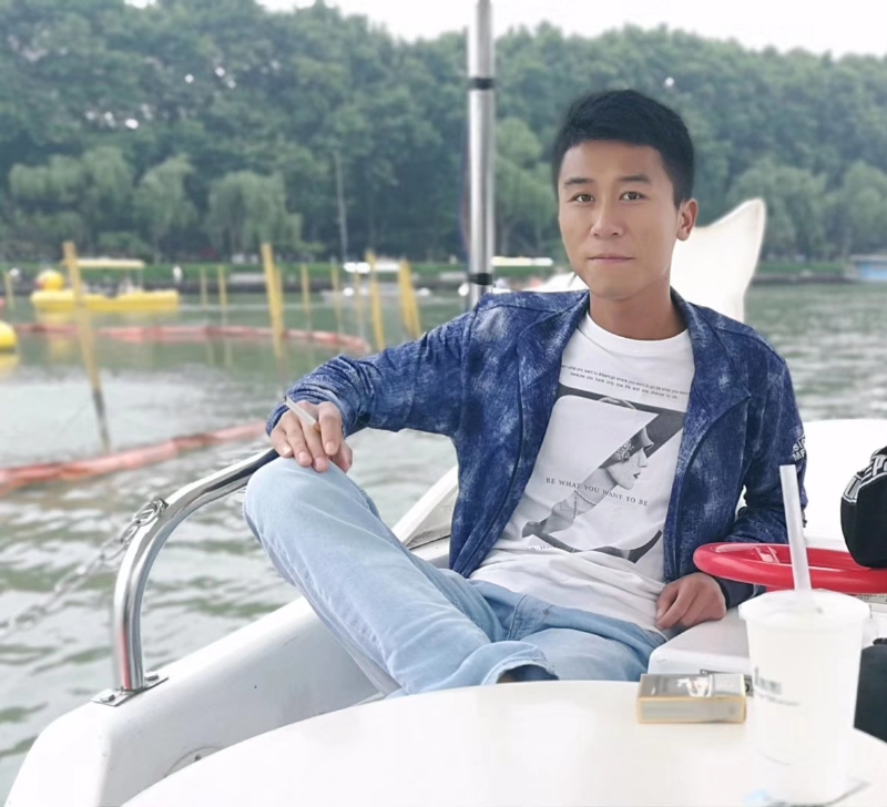 小熊微品的第一张照片--廊坊相亲服务中心