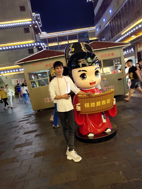 圆嘟嘟的瘦子的第一张照片--廊坊相亲服务中心