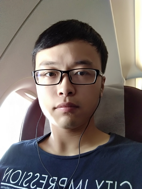 在水一方的第一张照片--廊坊相亲服务中心