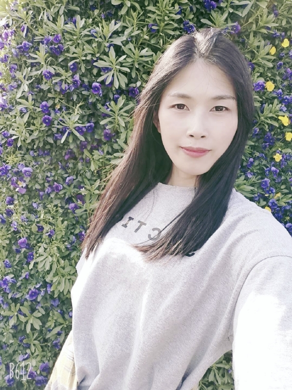 妍妍的第一张照片--廊坊相亲服务中心