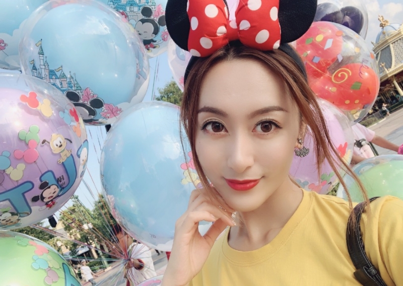 薇薇的第一张照片--廊坊相亲服务中心