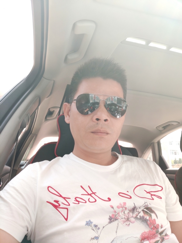 单身已久的第一张照片--廊坊相亲服务中心