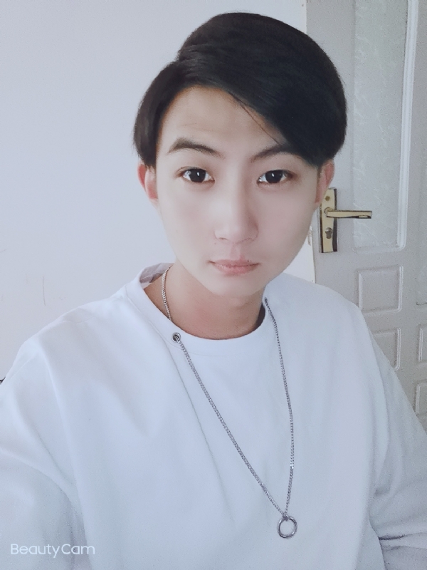 漠然的第三张照片--廊坊相亲服务中心