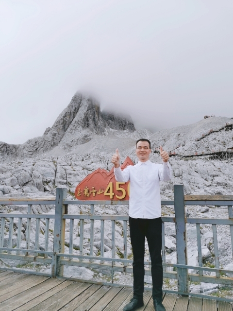 灰太狼的第一张照片--廊坊相亲服务中心