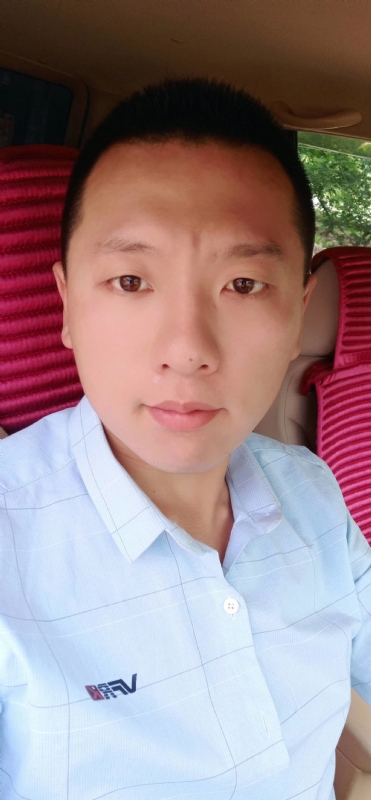 霄上的第二张照片--廊坊相亲服务中心