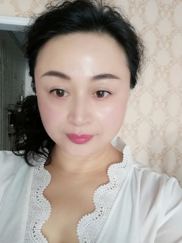 花谢花飞的第一张照片--廊坊相亲服务中心