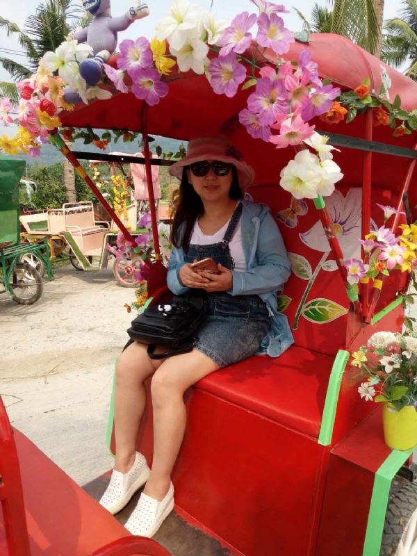 雨纷纷的第一张照片--廊坊相亲服务中心