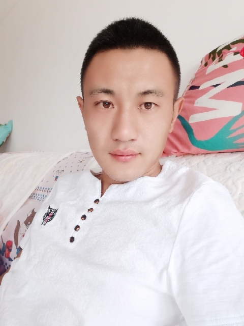 海阔天空的第一张照片--廊坊相亲服务中心