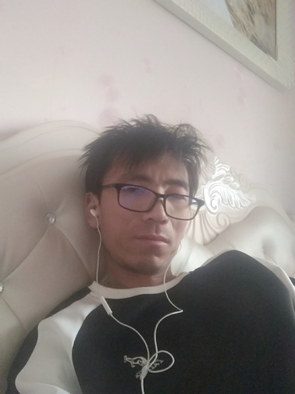 可惜我是水瓶座的第三张照片--廊坊相亲服务中心