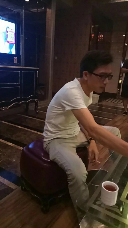 期待缘分的第一张照片--廊坊相亲服务中心