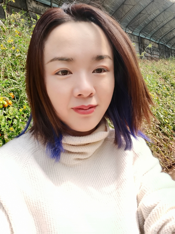 欣欣向荣的第一张照片--廊坊相亲服务中心