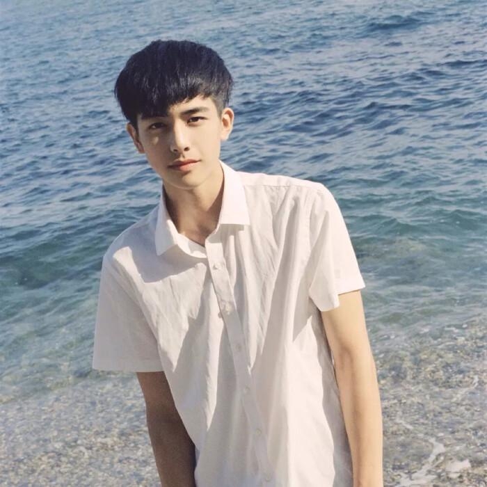 啊巴啊巴的第一张照片--廊坊相亲服务中心