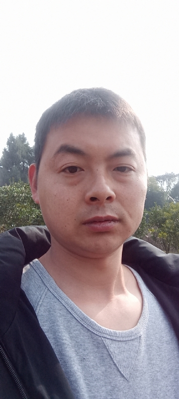 亲亲抱抱我爱你的第一张照片--廊坊相亲服务中心