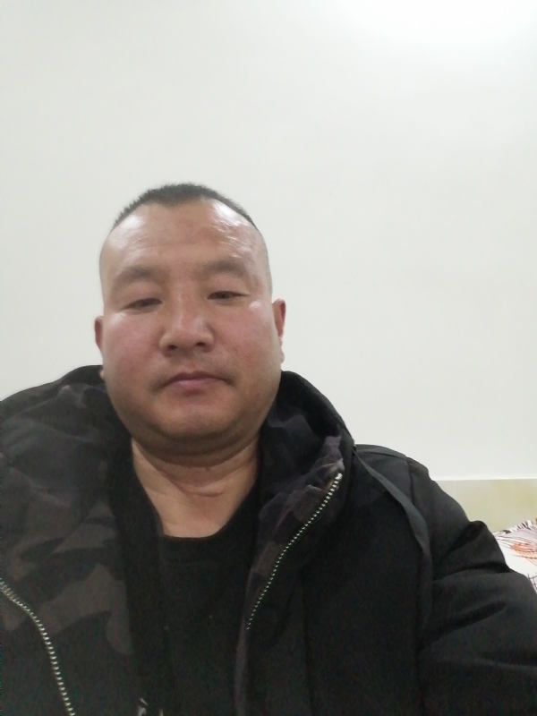 肖小江的第一张照片--廊坊相亲服务中心