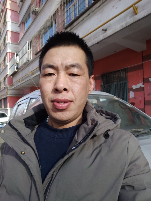 华哥的第一张照片--廊坊相亲服务中心