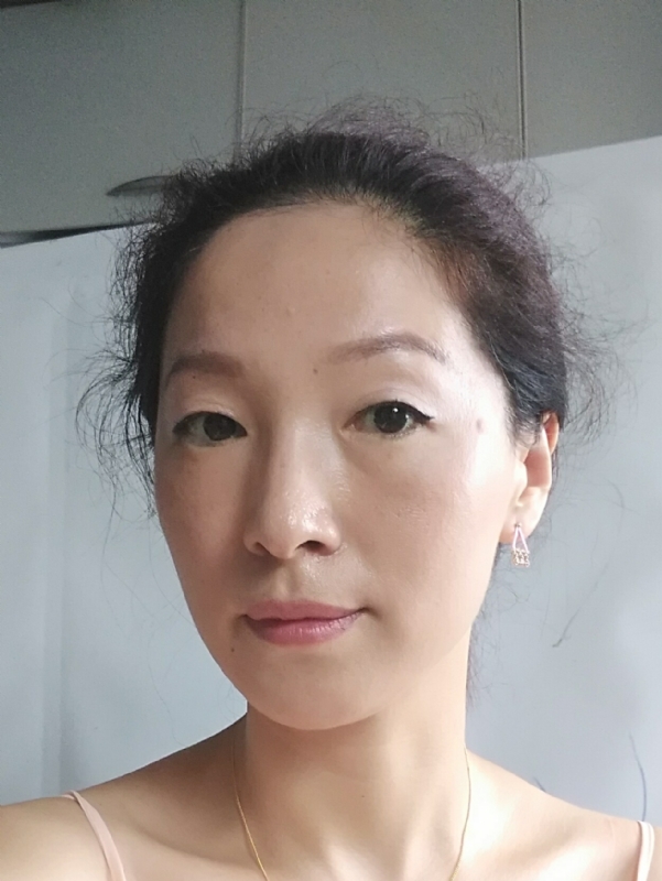 彼岸花的第一张照片--廊坊相亲服务中心