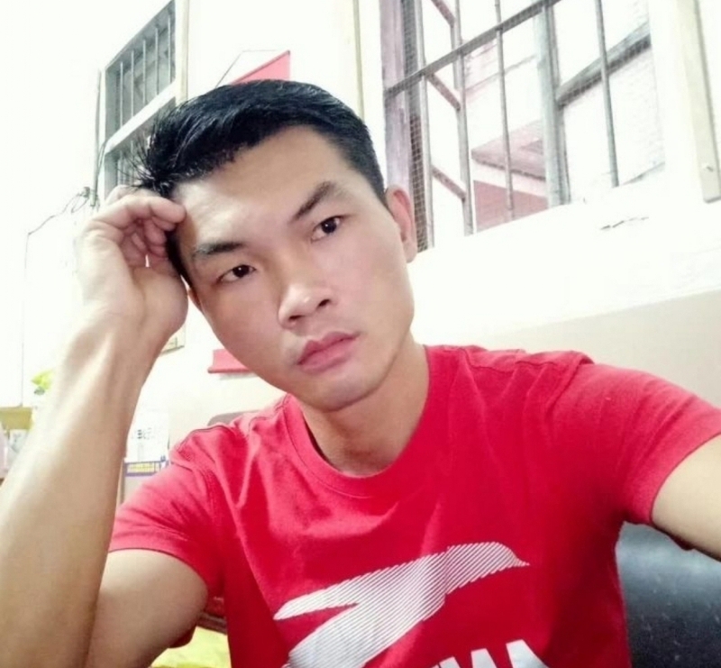 英俊的台灯的第一张照片--廊坊相亲服务中心