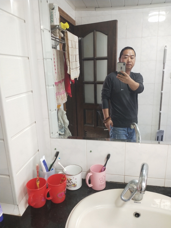 半世人间的第二张照片--廊坊相亲服务中心