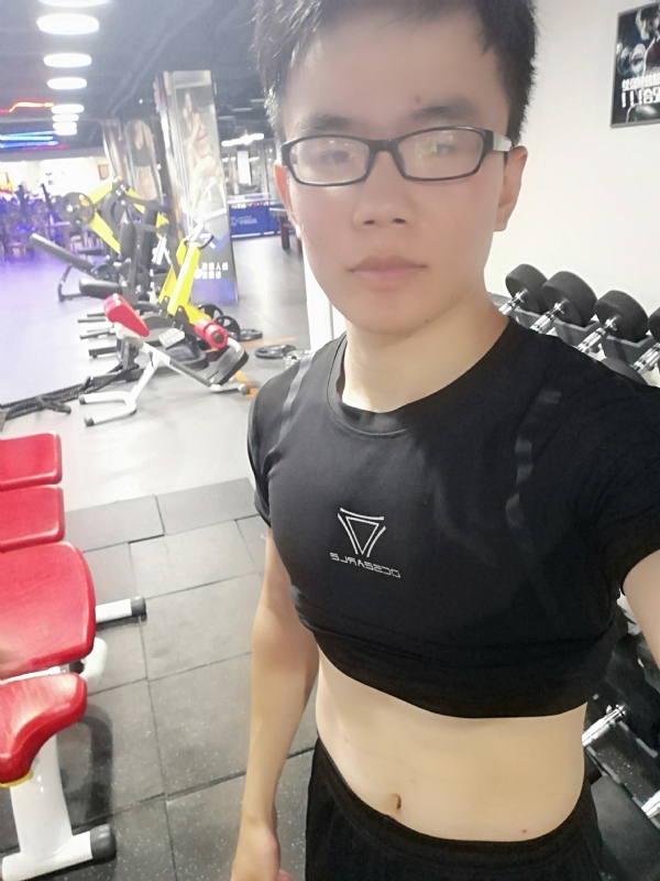 石榴裙下的第一张照片--廊坊相亲服务中心