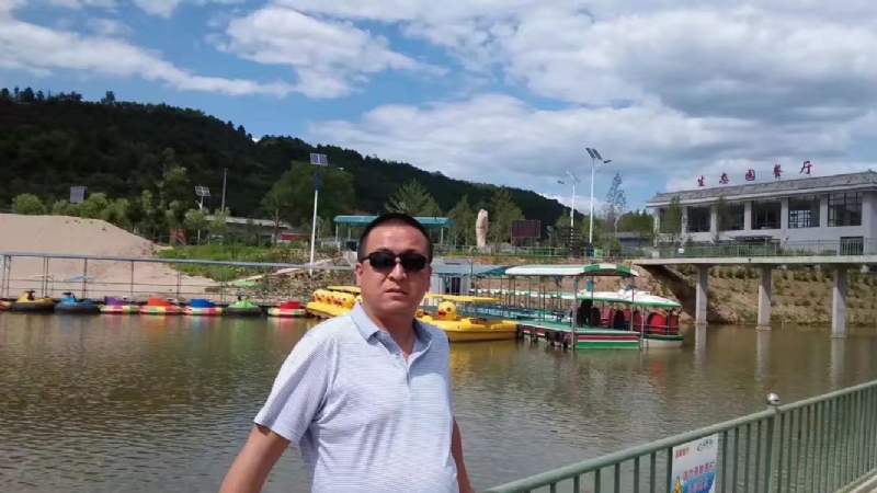 一三缺四的第一张照片--廊坊相亲服务中心