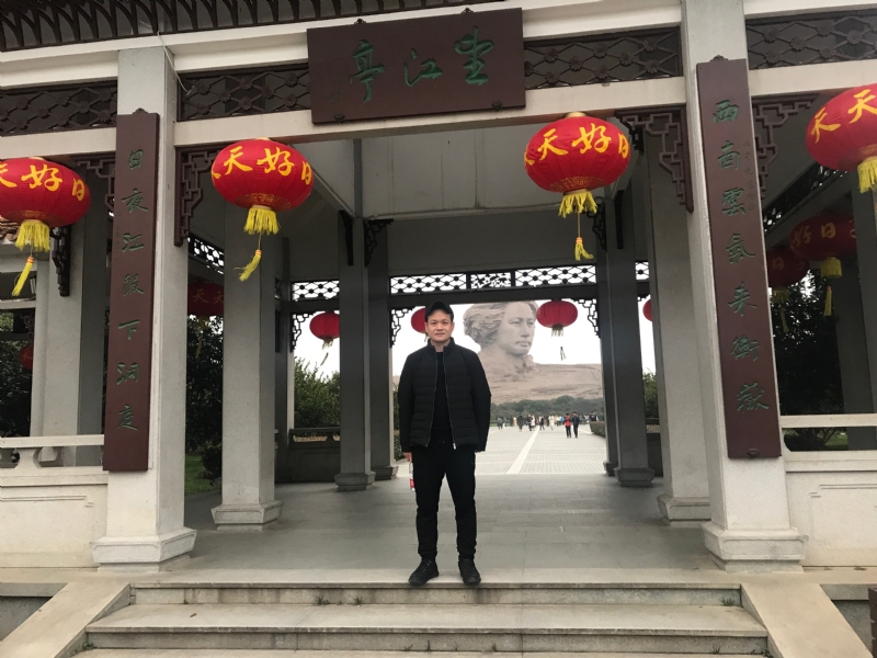 风继续吹的第一张照片--廊坊相亲服务中心