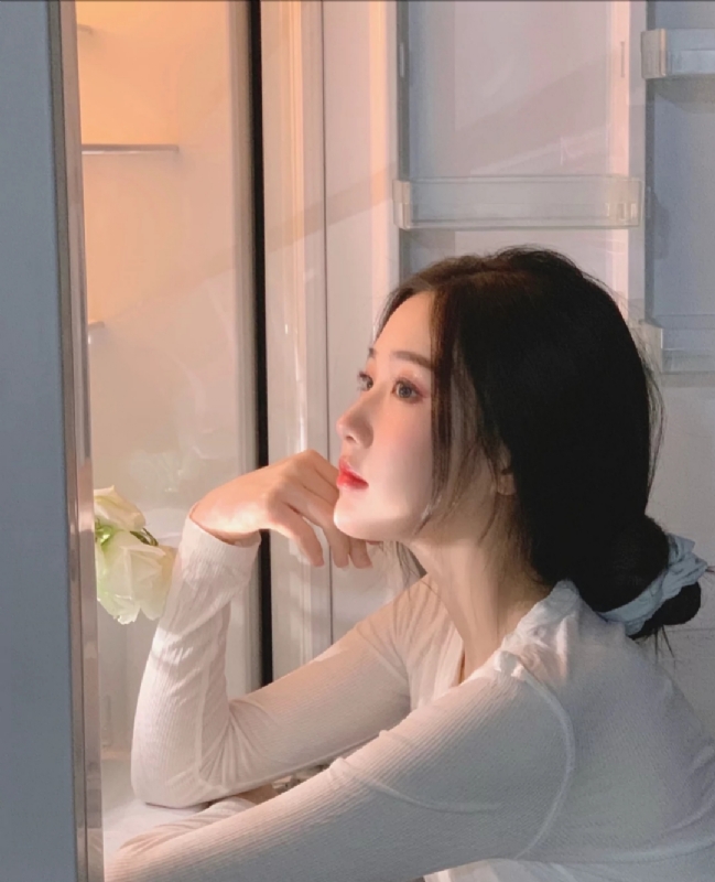 風吹過臉頰的第一张照片--廊坊相亲服务中心