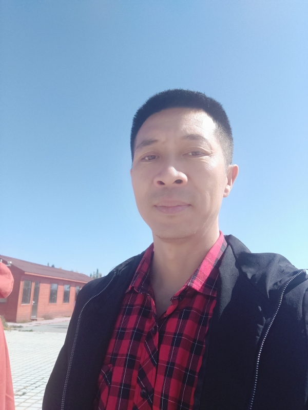 风滚草的坚持的第一张照片--廊坊相亲服务中心