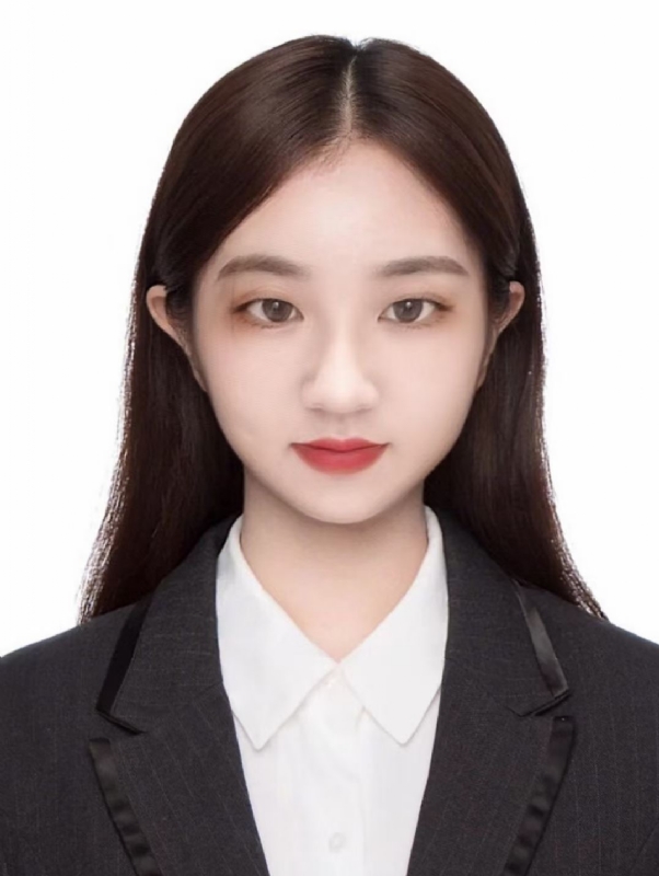 侧耳倾听的第一张照片--廊坊相亲服务中心