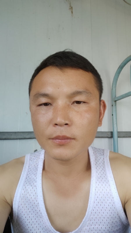 善良的人的第一张照片--廊坊相亲服务中心