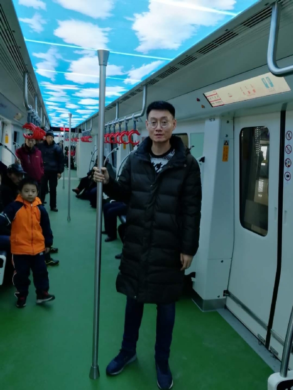 朱利安的第一张照片--廊坊相亲服务中心