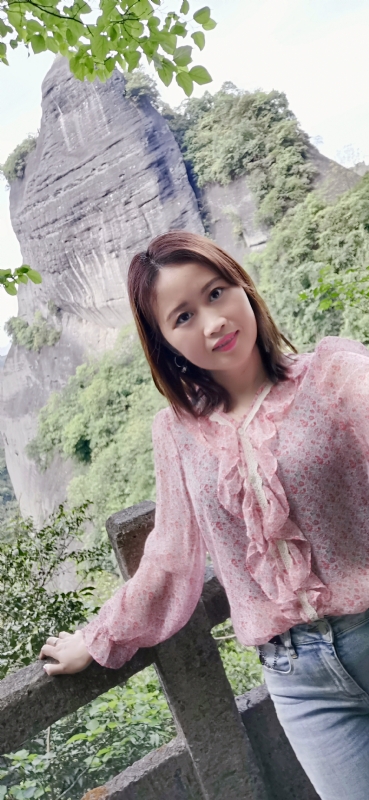 花开半夏的第二张照片--廊坊相亲服务中心