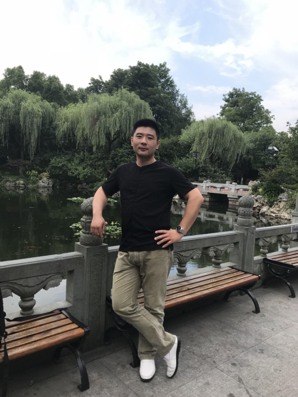 未来可期的第一张照片--廊坊相亲服务中心