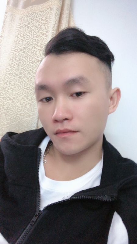 士多啤梨的第一张照片--廊坊相亲服务中心