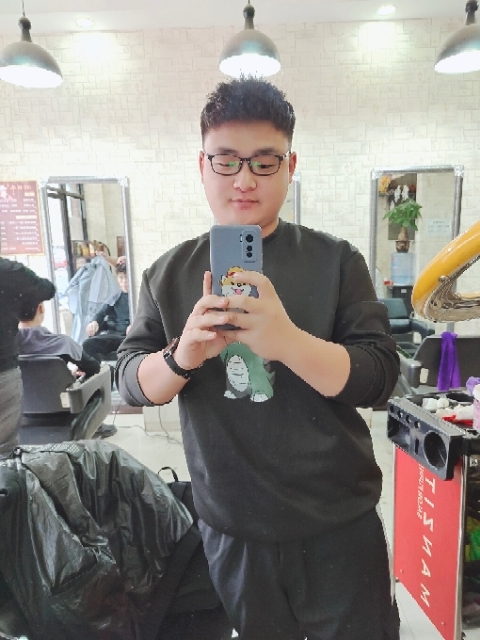 不吃香菜的第二张照片--廊坊相亲服务中心