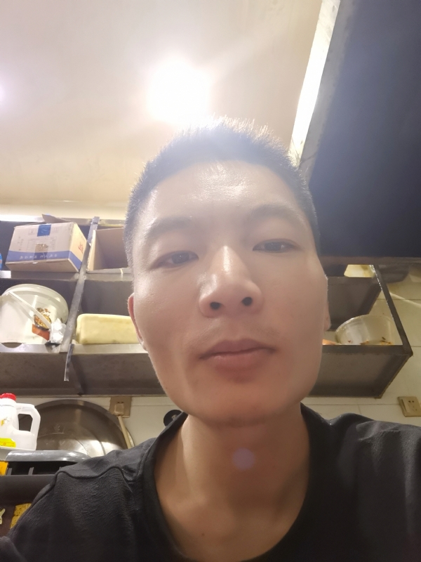 邹先生的第一张照片--廊坊相亲服务中心